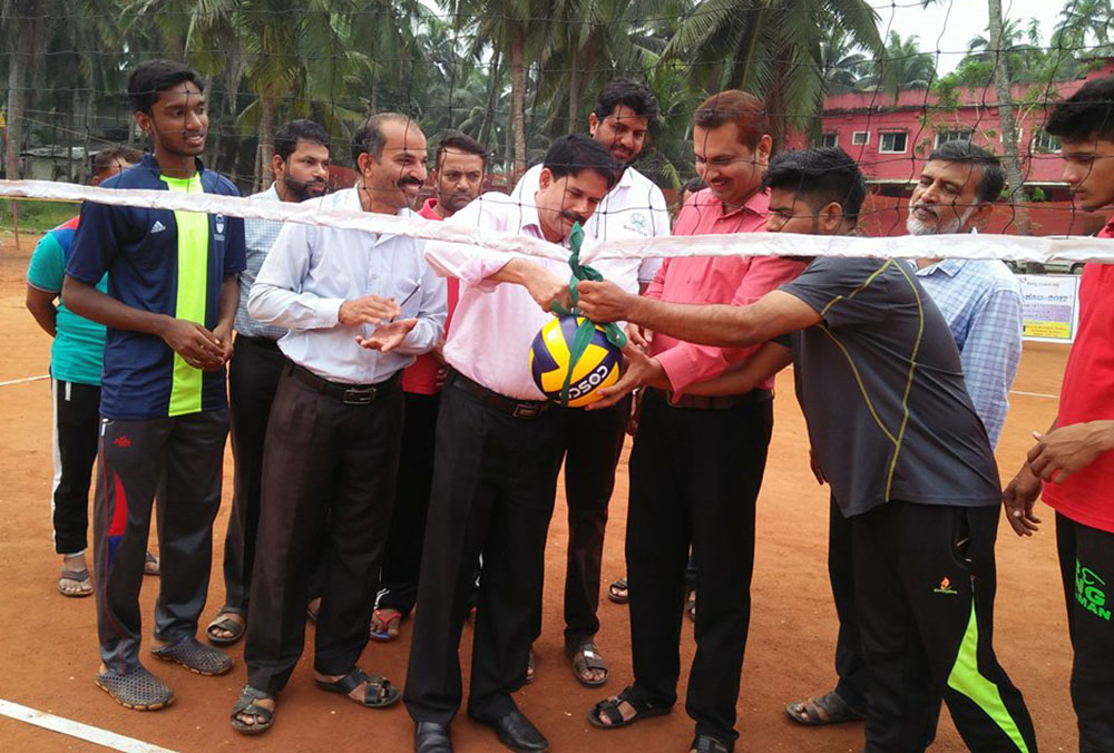 ವಾಲಿಬಾಲ್ ಪಂದ್ಯಾಟ: ಸ್ಪಾರ್ಕ್ ಮಲ್ಪೆಗೆ ಪ್ರಶಸ್ತಿ